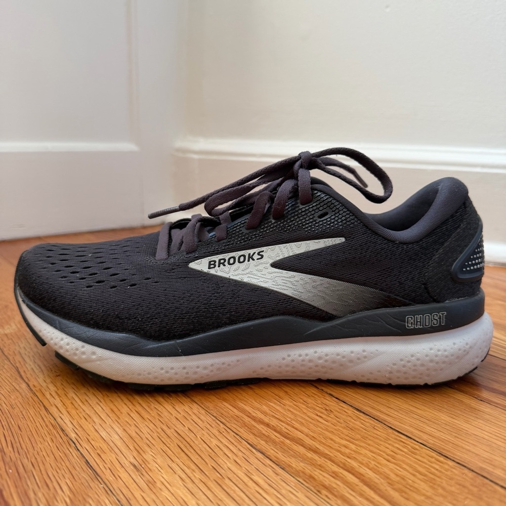 Brooks Ghost Women's Black and Silver Running Sneakers